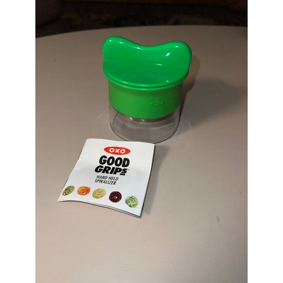 NWOT | OXO | Green Handheld Spiral Cutter “Spiralizer” for Vegetable Noodles - Picture 3 of 7
